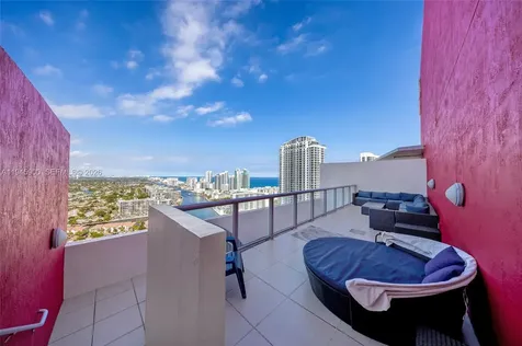 2600 E Hallandale Beach Boulevard Hallandale Beach FL 33009