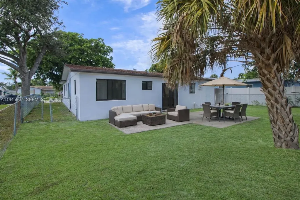 1640 NW 27th Avenue Fort Lauderdale FL 33311