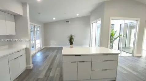 333 NE Greenbrier Avenue Port St. Lucie FL 34983