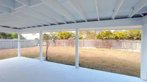 333 NE Greenbrier Avenue Port St. Lucie FL 34983