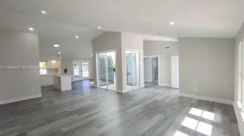 333 NE Greenbrier Avenue Port St. Lucie FL 34983