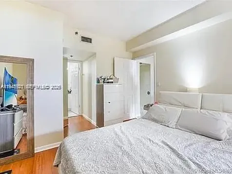 540 Brickell Key Drive Miami FL 33131