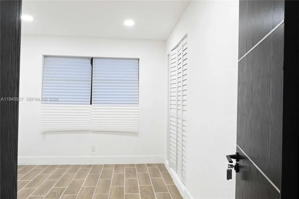 2496 SW 8th Street Fort Lauderdale FL 33312