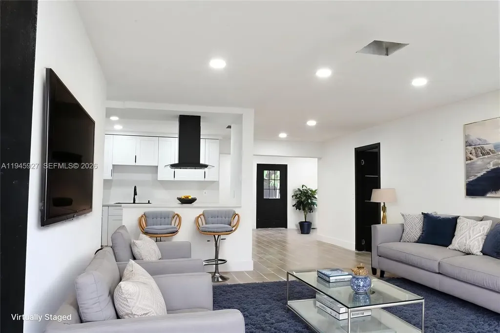 2496 SW 8th Street Fort Lauderdale FL 33312