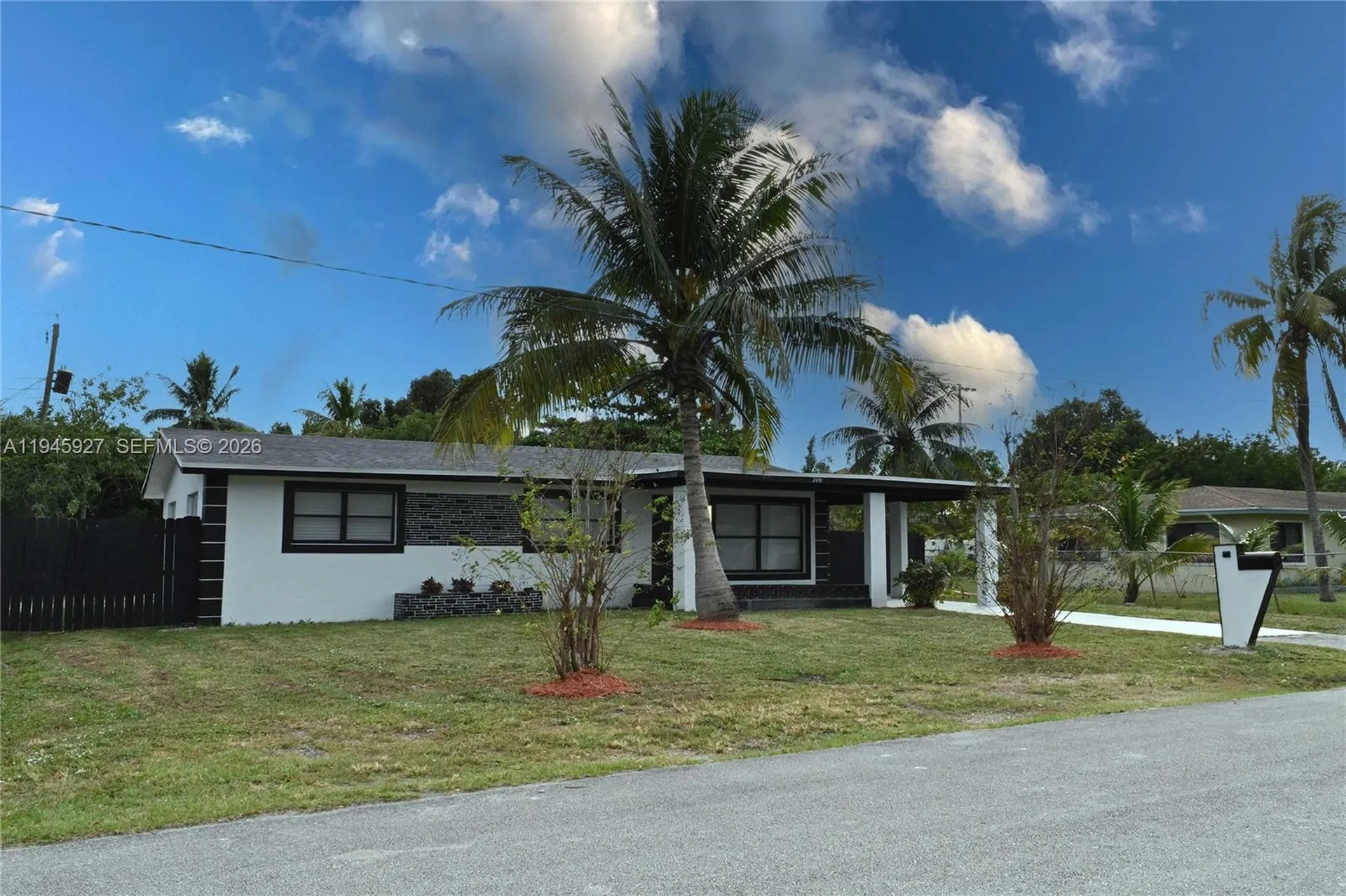 2496 SW 8th Street Fort Lauderdale FL 33312