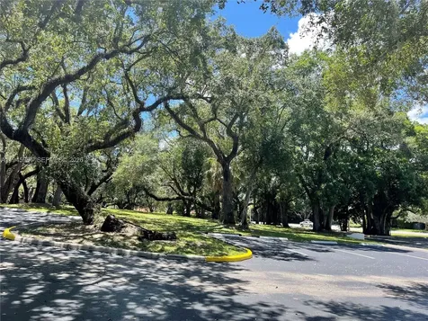 1831 Sabal Palm Drive Davie FL 33324