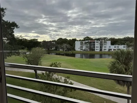 1831 Sabal Palm Drive Davie FL 33324