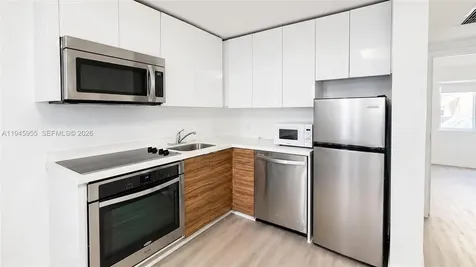 820 15th Street Miami Beach FL 33139