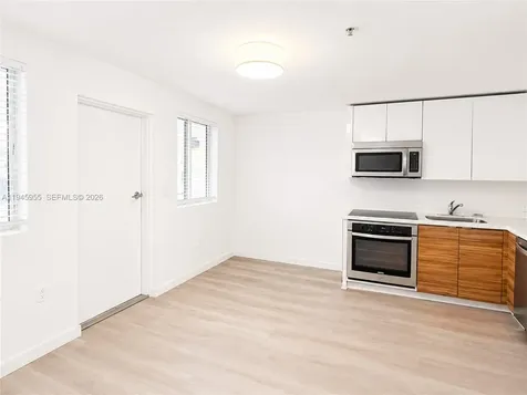 820 15th Street Miami Beach FL 33139