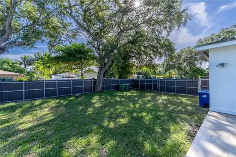 947 NE 149 North Miami FL 33960