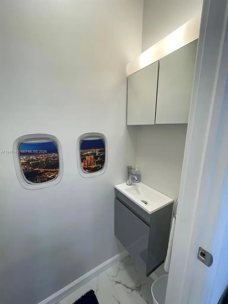 9065 Thunderbird Drive Coral Springs FL 33065