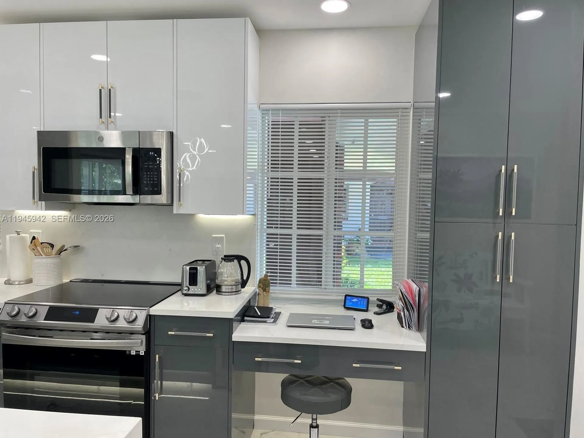 9065 Thunderbird Drive Coral Springs FL 33065