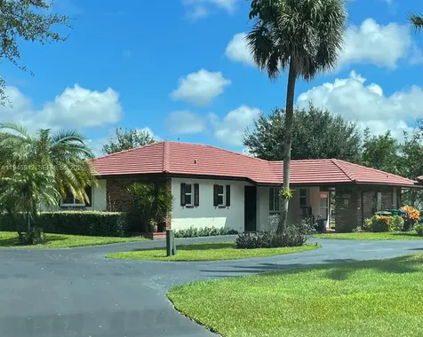 9065 Thunderbird Drive Coral Springs FL 33065