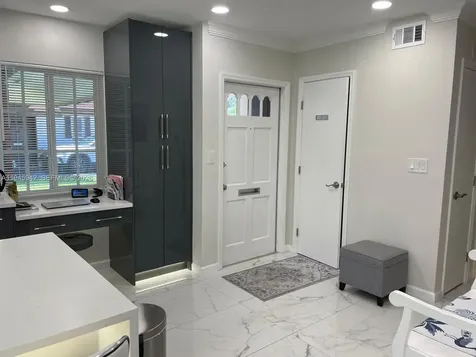 9065 Thunderbird Drive Coral Springs FL 33065