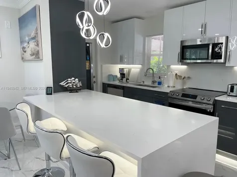 9065 Thunderbird Drive Coral Springs FL 33065