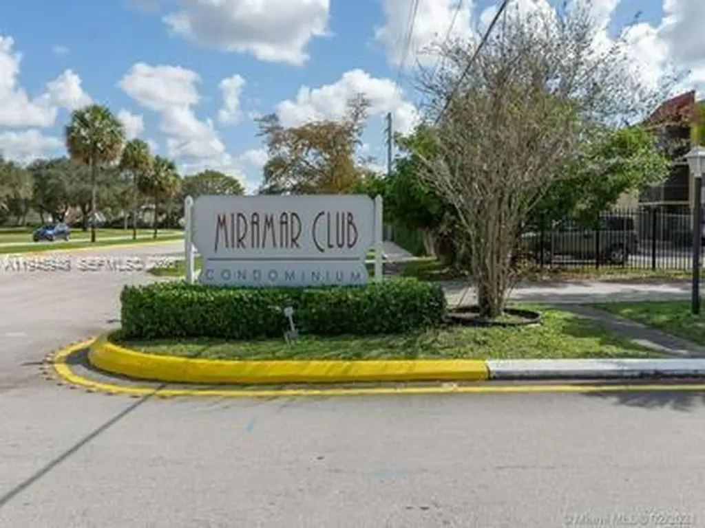 3400 Foxcroft Road Miramar FL 33025