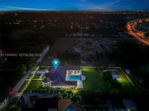 9815 SW 114th Street Miami FL 33176