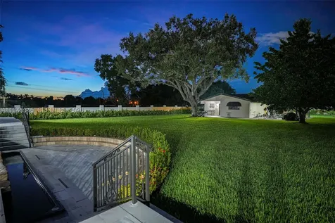 9815 SW 114th Street Miami FL 33176