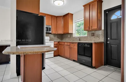 9815 SW 114th Street Miami FL 33176
