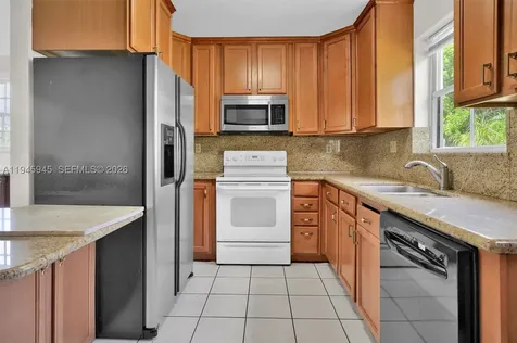 9815 SW 114th Street Miami FL 33176