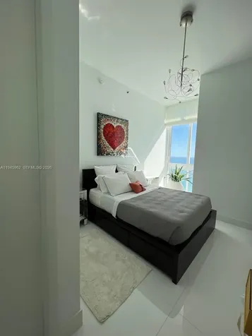 15811 Collins Avenue Sunny Isles Beach FL 33160