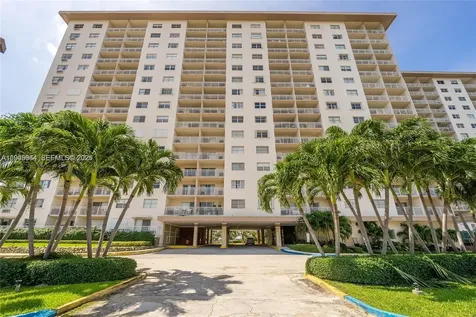 400 Kings Point Drive Sunny Isles Beach FL 33160