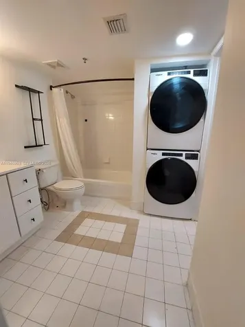 1200 Brickell Bay Drive Miami FL 33131
