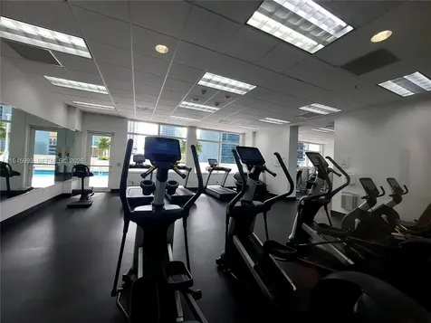 1200 Brickell Bay Drive Miami FL 33131