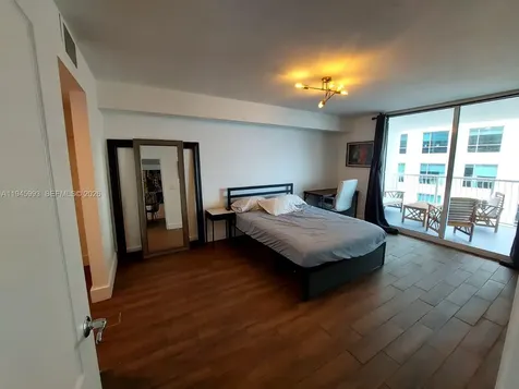 1200 Brickell Bay Drive Miami FL 33131