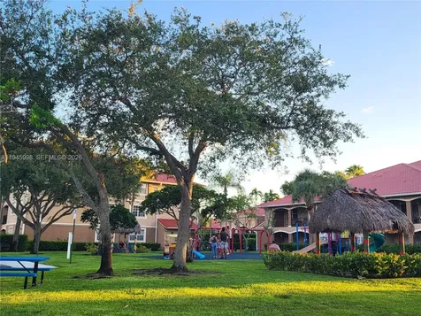 101 SW 117th Avenue Pembroke Pines FL 33025
