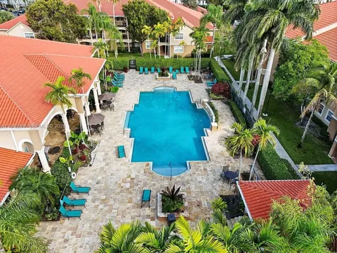 101 SW 117th Avenue Pembroke Pines FL 33025