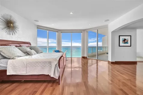 101 S Fort Lauderdale Beach Boulevard Fort Lauderdale FL 33316