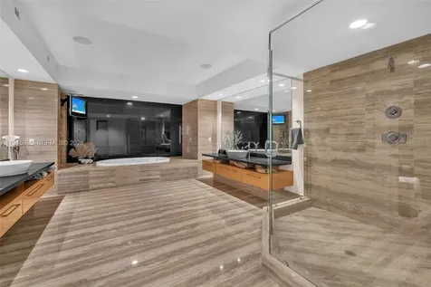101 S Fort Lauderdale Beach Boulevard Fort Lauderdale FL 33316