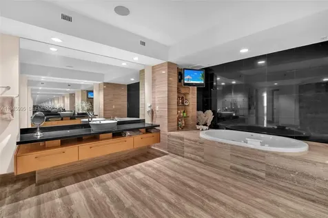 101 S Fort Lauderdale Beach Boulevard Fort Lauderdale FL 33316