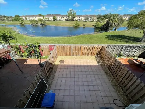 7317 NW 174th Terrace Hialeah FL 33015