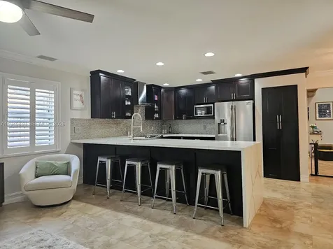 3070 Perriwinkle Circle Davie FL 33328