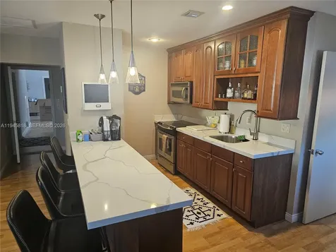 3070 Perriwinkle Circle Davie FL 33328