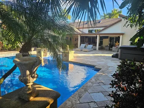 3070 Perriwinkle Circle Davie FL 33328
