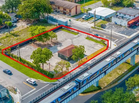 6801 NW 27th Avenue Miami FL 33147