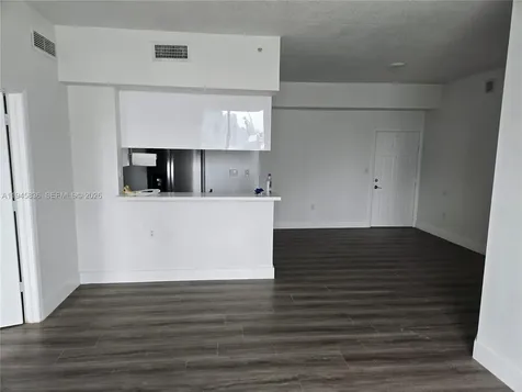 275 NE 18th Street Miami FL 33132