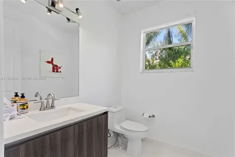 1499 Victoria Isle Drive Weston FL 33327