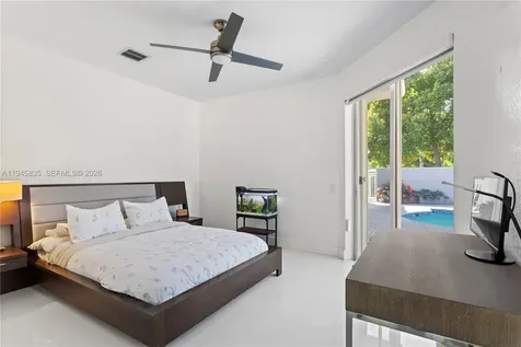 1499 Victoria Isle Drive Weston FL 33327