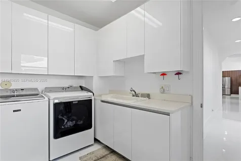 1499 Victoria Isle Drive Weston FL 33327