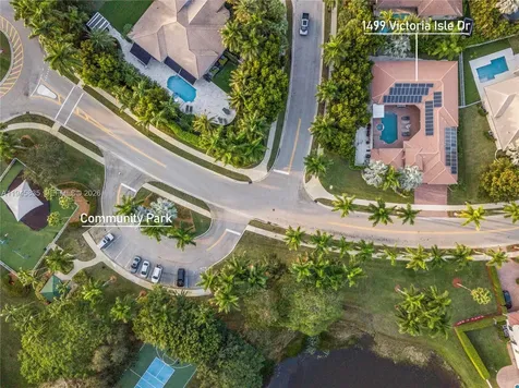 1499 Victoria Isle Drive Weston FL 33327