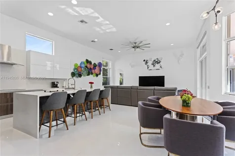 1499 Victoria Isle Drive Weston FL 33327