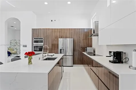 1499 Victoria Isle Drive Weston FL 33327