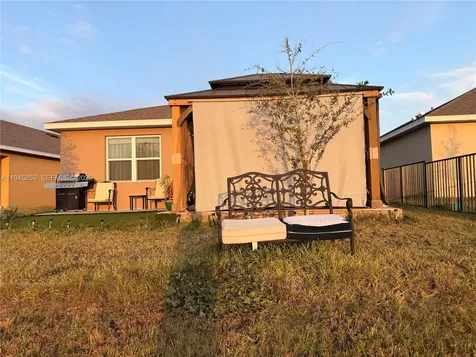 12422 SW Rimini Way Port St. Lucie FL 34987