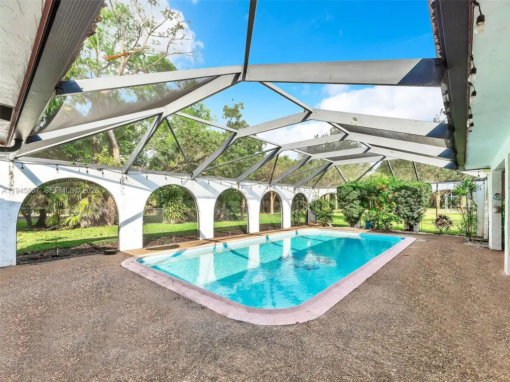 10251 NW 39th Court Coral Springs FL 33065