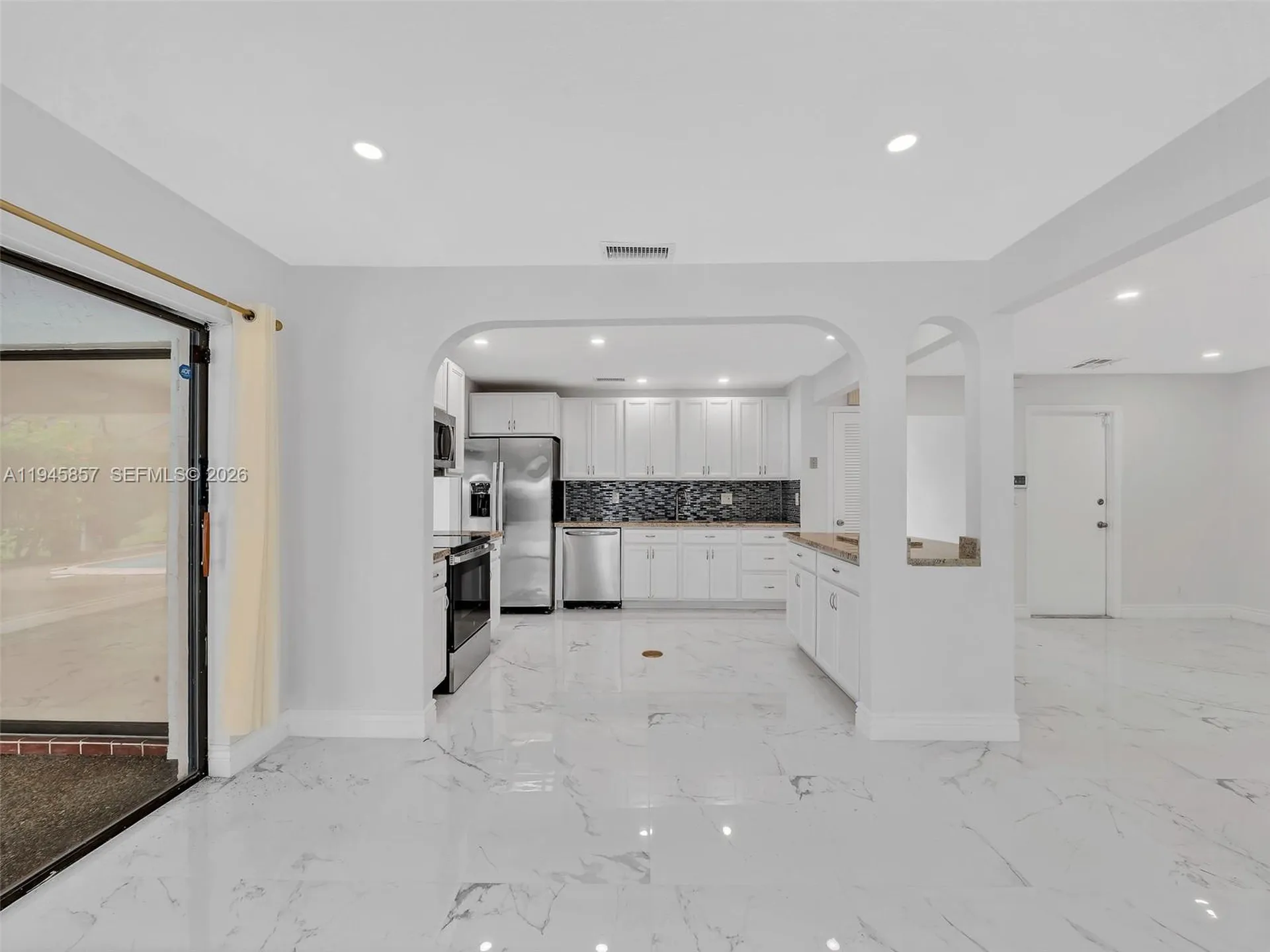 10251 NW 39th Court Coral Springs FL 33065