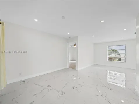 10251 NW 39th Court Coral Springs FL 33065